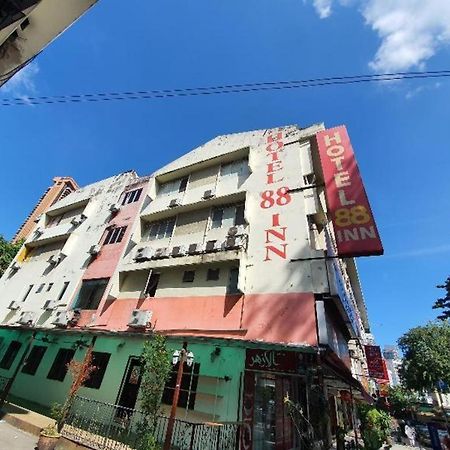 Oyo 1167 Rest And Go Hotel Кланг Екстериор снимка